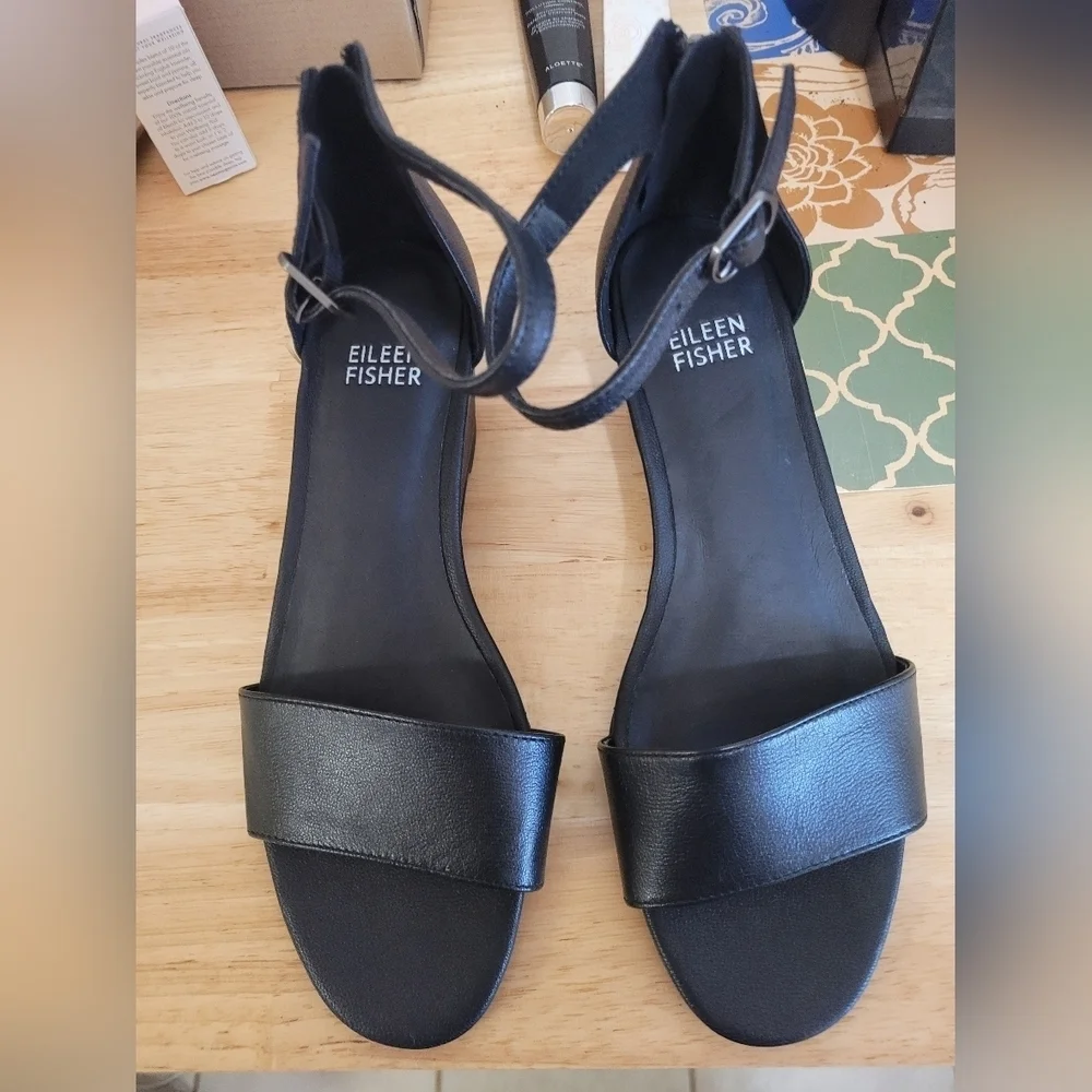 Eileen Fisher new without